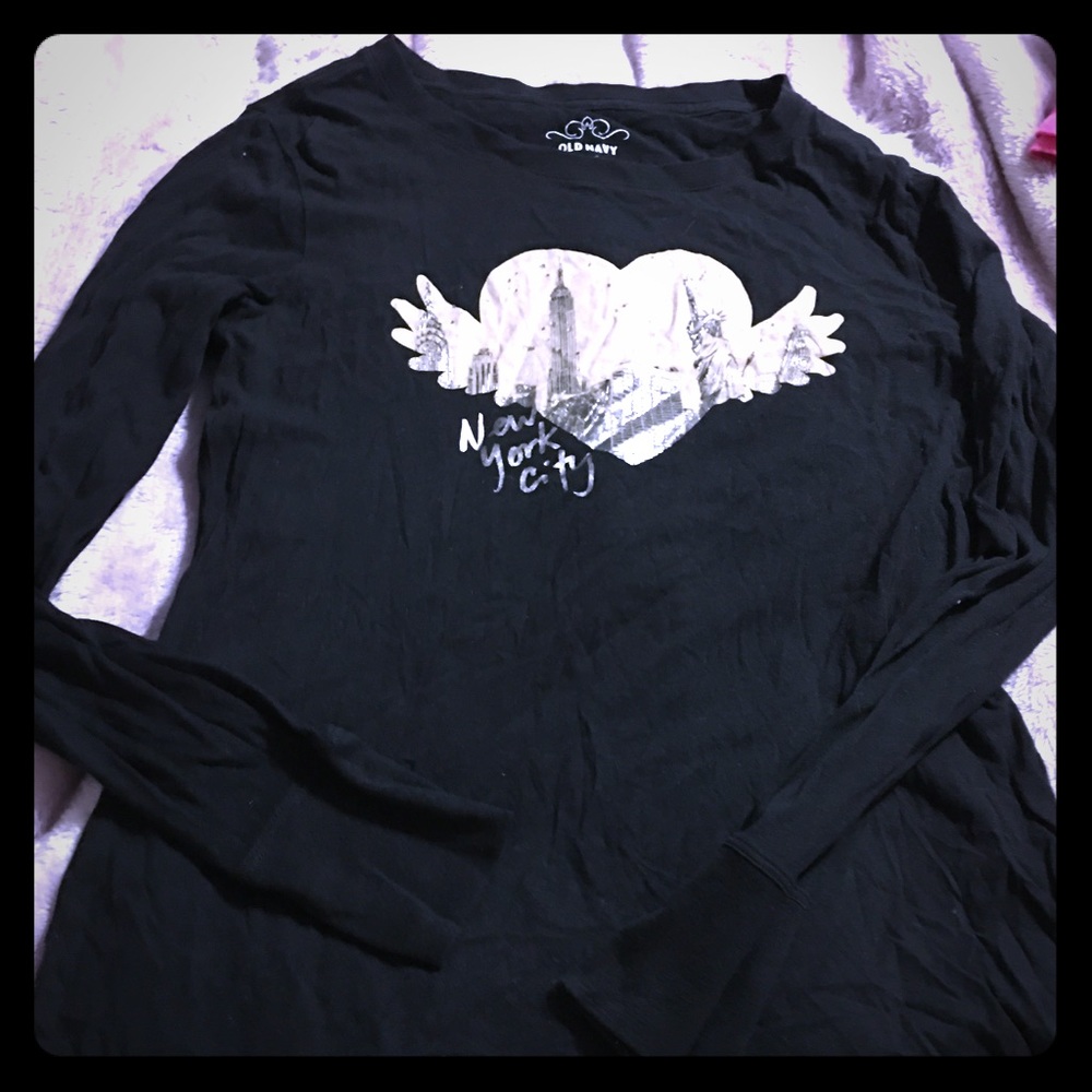 Old Navy tee size M
